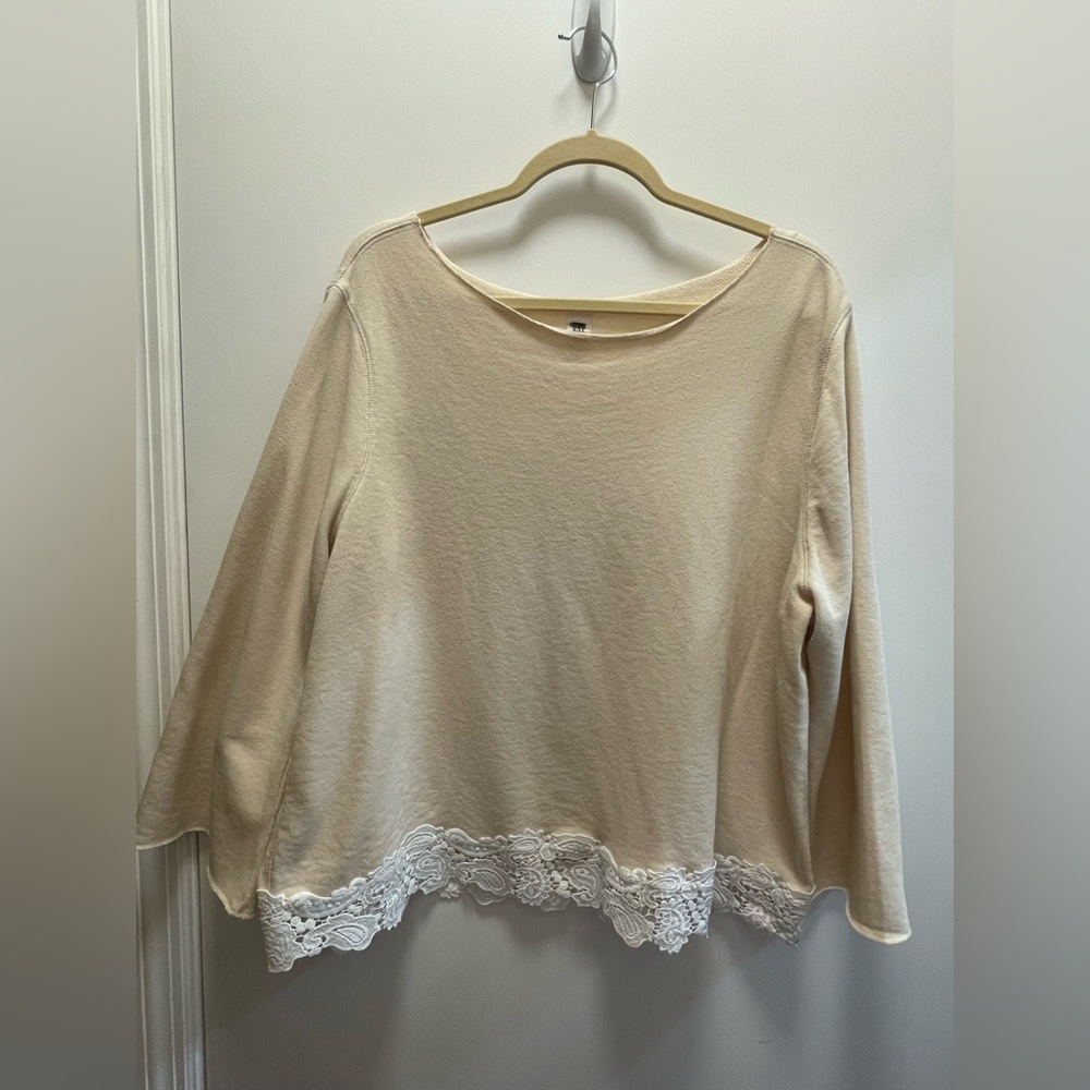 GAP Cream Women's Sweatshirt with Lace Hem